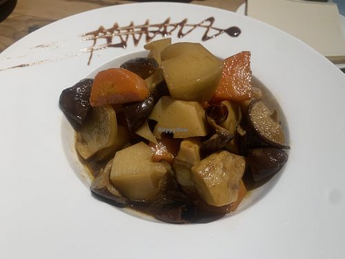 Stir fry veggies    at Jianshui Suyang Qingshe Minsu in Jianshui