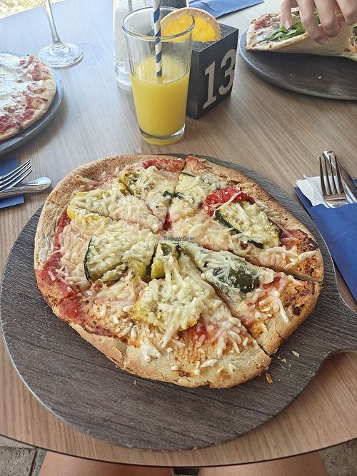 Vegan pizza at The Pen Restaurant in Willemstad