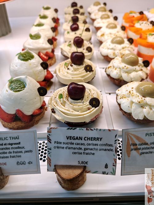 - A cherry cake (sweet cocoa dough, candied cherries, cream, almond ganache, fresh cherries) at ROSEMARY - Salon de patisserie in Nantes