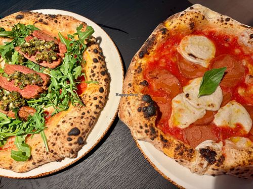 Chimichurri steak & salami pizzas at 60 Seconds to Napoli in Frankfurt