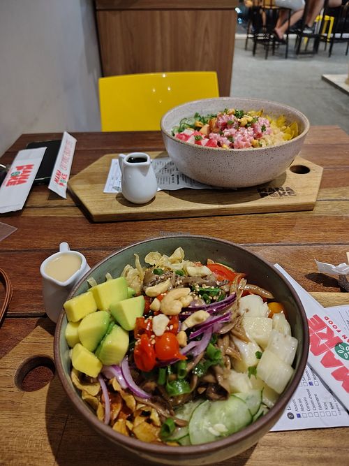  at Mana Poke in Sao Paulo