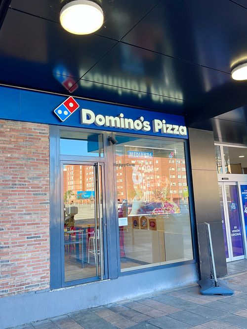 Entrance at Domino's Pizza in Gijon