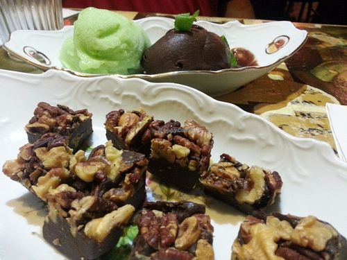 Desserts at Nanuchka in Tel Aviv