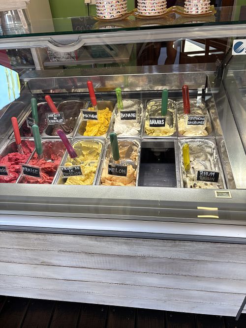   at Gelato & Cappuccino Maitre Glacier Italien in Sainte-anne