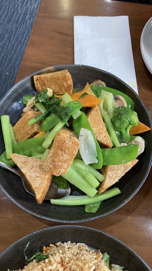 Vegetables with tofu & snow peas   at Lims Kitchen in Warners Bay