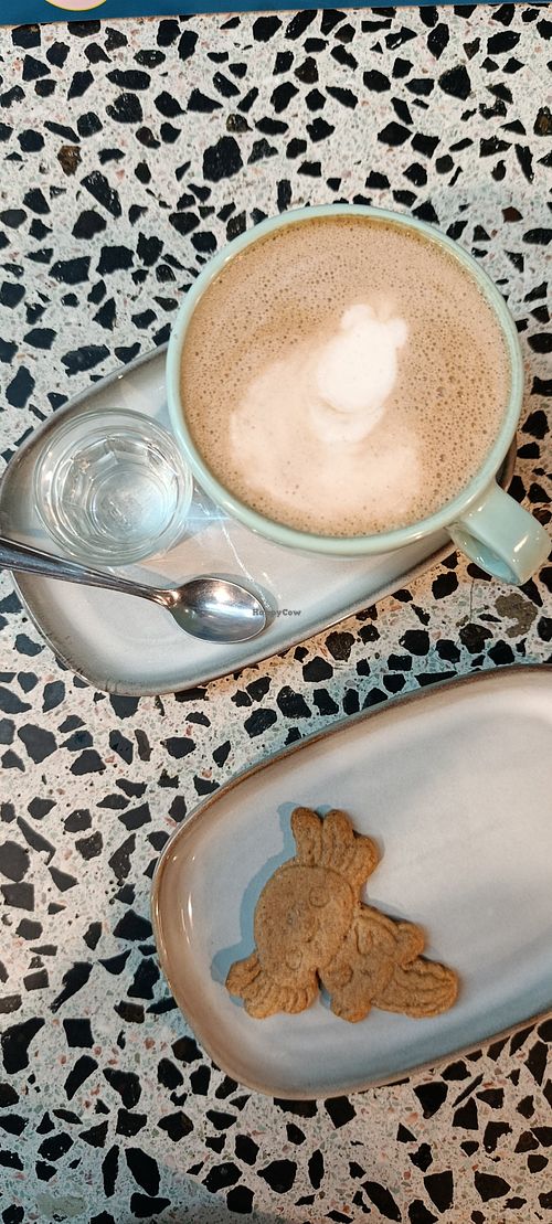 Cacao y galletita at Cafetal Chilango MAQ in Mexico City