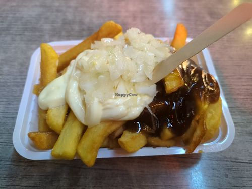Pommes Spezial (vegan) at Kathy's Imbiss in Aachen