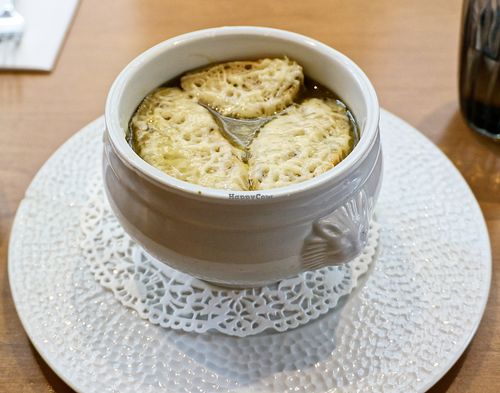 Onion soup at Maora Restaurant - Batignolles in Paris