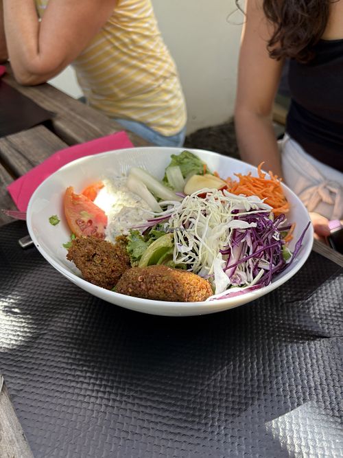 Falafel bowl  at Bistro de Malendure in Bouillante