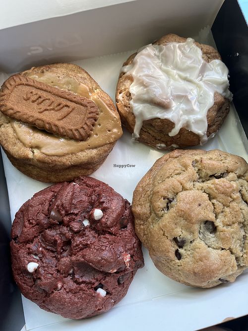 4 pack of fresh   at MidnighTreats in College Park
