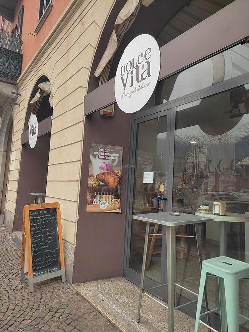 Cornetti vegani, cappuccino soia at Caffetteria di via Sassi by DolceVita in Lecco
