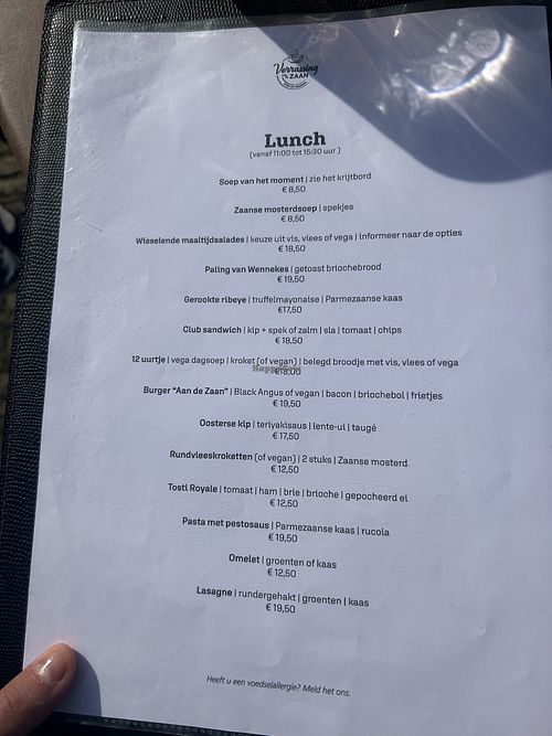 Mains menu (also available in English)  at Verrassing aan de Zaan in Zaandam