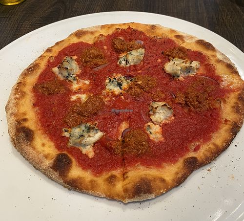 Vegan nduja and gorgonzola pizza: quite nice, but not something to come back for. The dough was very good and the gorgonzola had a strong flavour, but the nduja didn’t have a bite. at De Pizzabakkers - Zuidas in Amsterdam