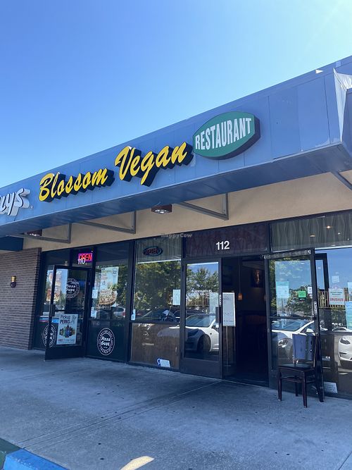 Upon Arrival • Love Places w/VEGAN in Your Face 🥰🌱💚  at Blossom Vegan Restaurant in Pleasanton