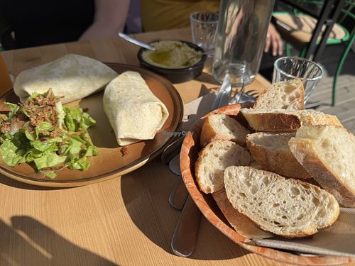 Veggie wrap, hummus  at Montvenus in Montreuil