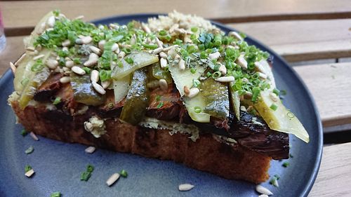Celeriac sandwich. Artichoke cream, with tarragon, celeriac,  pickled cucumber and sunflower seeds, 145 sek. at Bio - Scen - Bistro Aspen in Hagersten