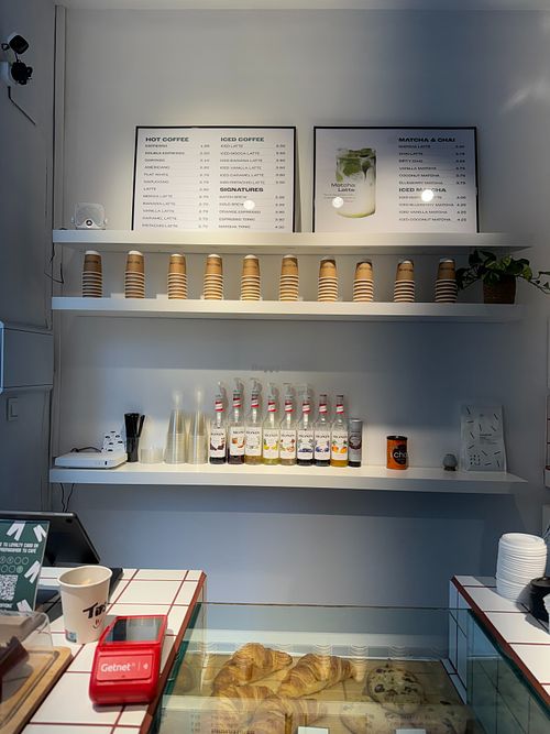  at Pure Coffeine Specialty Coffee in Valencia