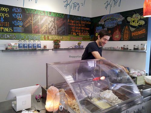 2014 old location on Lincoln Blvd at Kippy's Ice Cream Shop in Venice