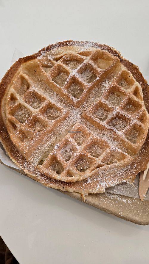 Mochi Waffle at Waffleton in Idyllwild