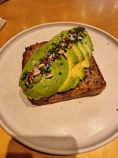 Nordic avo toast at Fábrica Coffee Roasters in Cascais