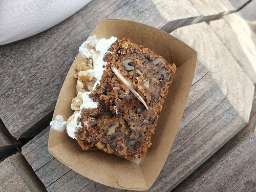 Very nice soft carrot cake at Vandeeg vandaag  in Groningen
