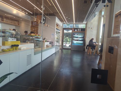  at Ari'ela Café in Tel Aviv