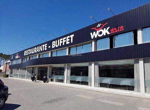 Outside   at Wok Asia in Marinha Grande