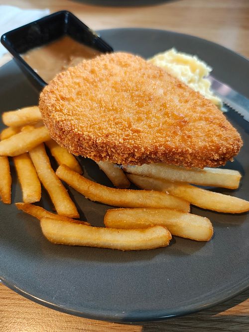  at Berowra Village Tavern in Berowra Heights