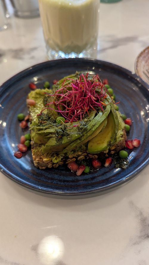 Green toast at La Popote d'Ondine - Liberté in Nice