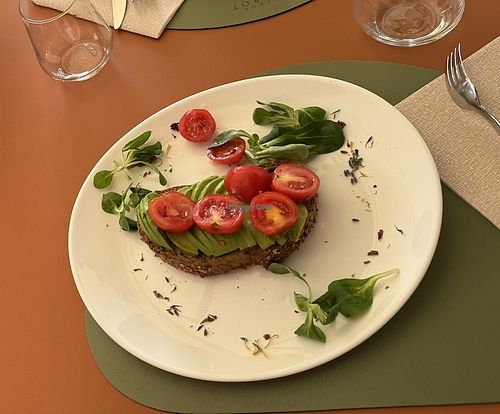   at Avenue Bistrot in Como