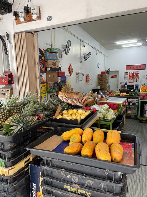  at Bengho Fruit Store in Penang