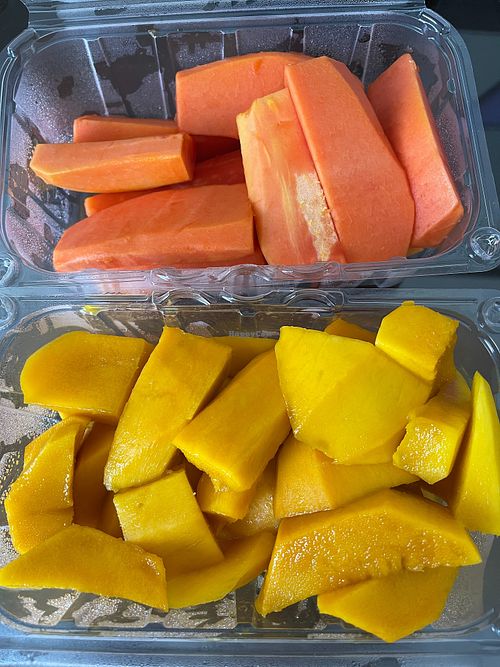 papaya and mango at Bengho Fruit Store in Penang