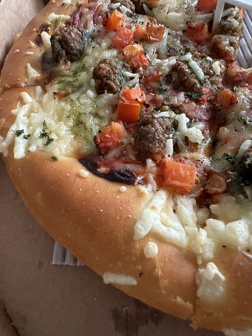 Pizza falafel   at Pizza Hut - Place Léopold in Mons