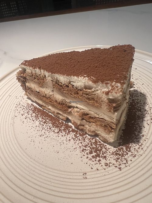 Tiramisu  at One Side Juice - 一面汁原·纯素 in Chongqing