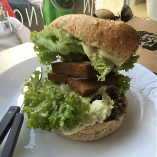 tofu burger at Nova Krova in Krakow