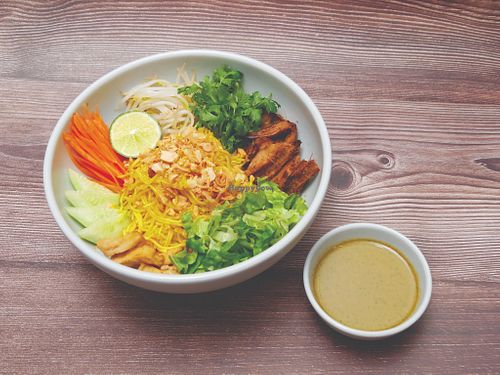 zesty, savoury, fresh noodle bowl at ZERA 7 Chay in Hanoi