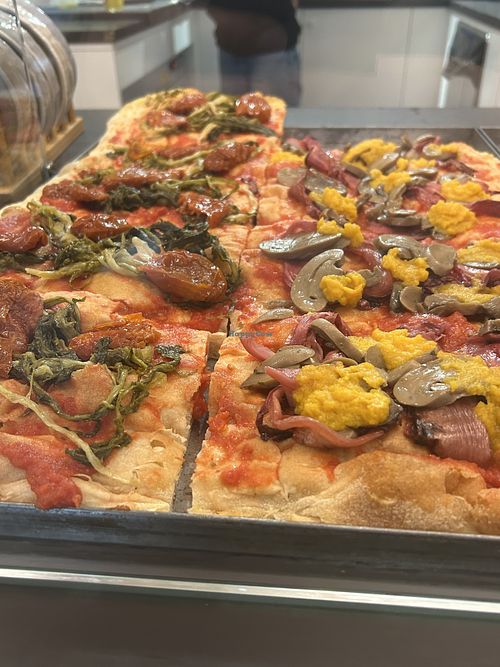 Vegan pizzas  at Bacaro Della Pizza in Vicenza