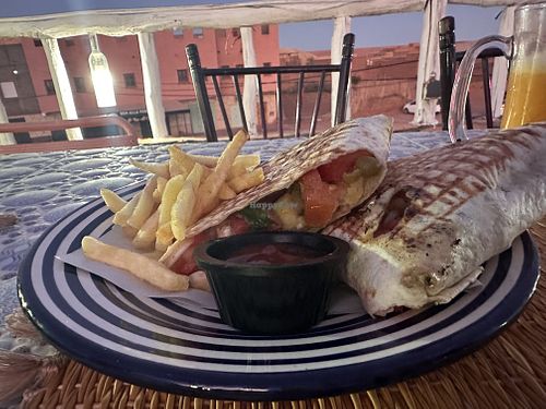 “Taco” some peas in there, some zucchini- you know, normal taco stuff...  at Snack Les Amis in Ait Benhaddou
