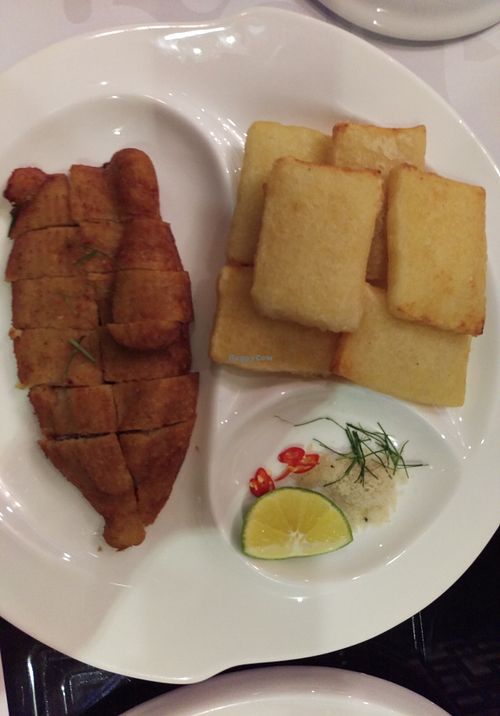 Roast chicken with rice cakes  at Nha Hang Chay Thien Phat in Hanoi