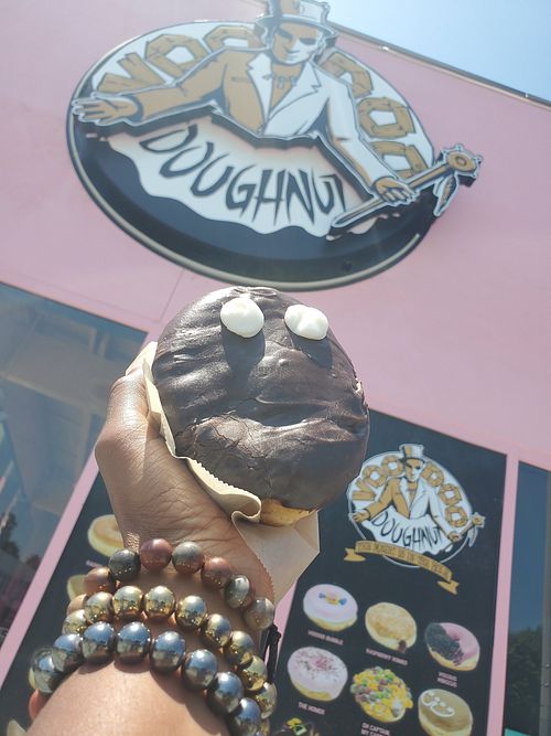  at Voodoo Doughnut in Los Angeles