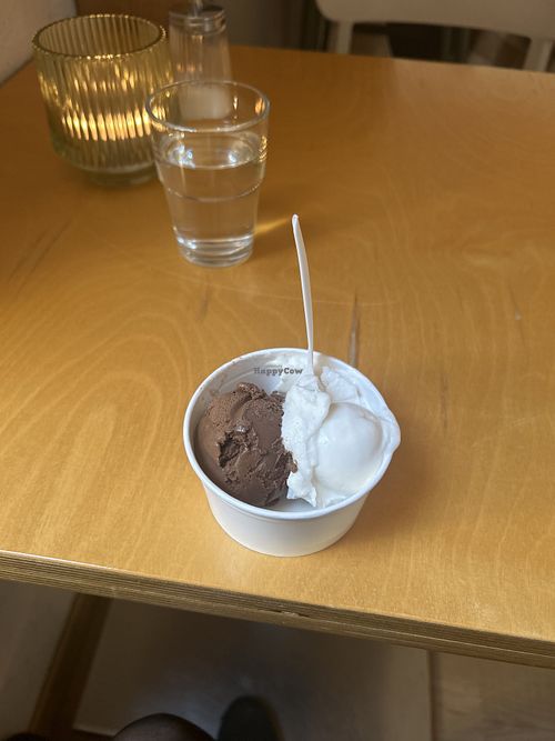   at Biebereis Eiscafé in Weimar