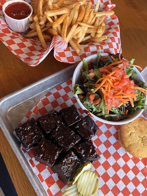 vegan burnt ends with sides   at Baby Blues BBQ in Venice