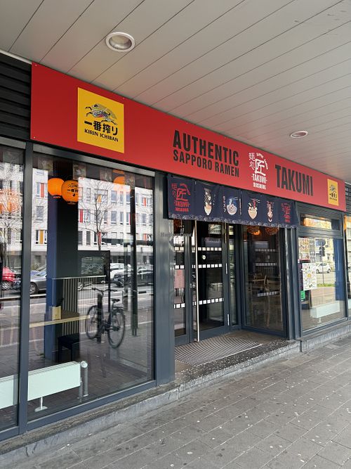 front  at Takumi in Duisburg