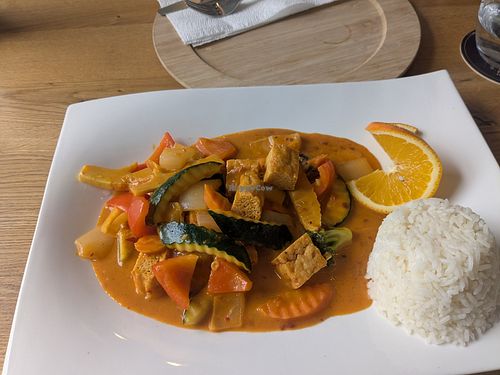 Curry kokosnussmilch tofu Gericht at Tradition 2.0 in Herzogenrath