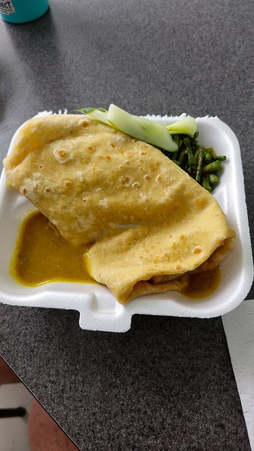 Roti (potatoes not visible) at RIALTO in Willemstad