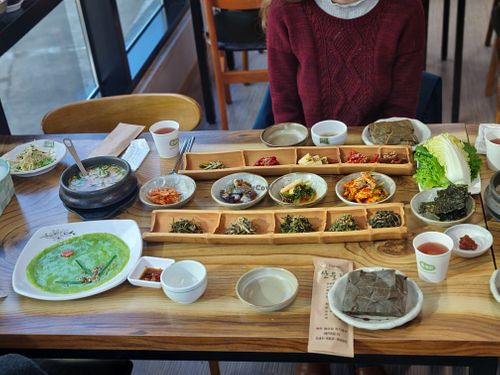 Vegan Set meal at Mountain Range in Cheonan