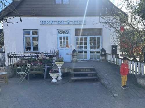The outside   at Den Blå Ged in Faarevejle