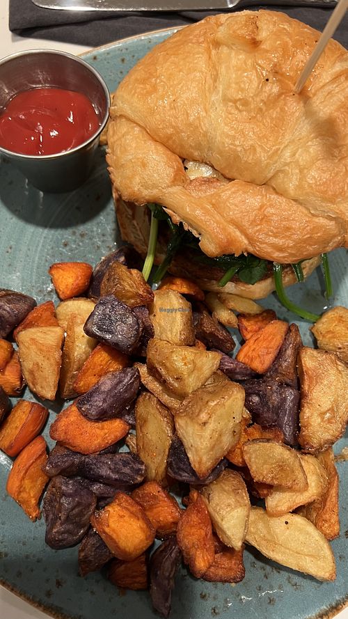 Vegan Sandwich w/ Potatoes  at Fres.Co in San Diego