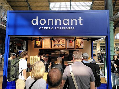 Food Stand at Donnant - Gare du Nord  in Paris