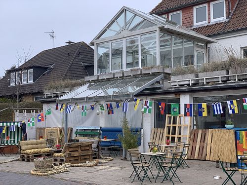 Terrasse direkt gegenüber   at Artway  in Wangerooge